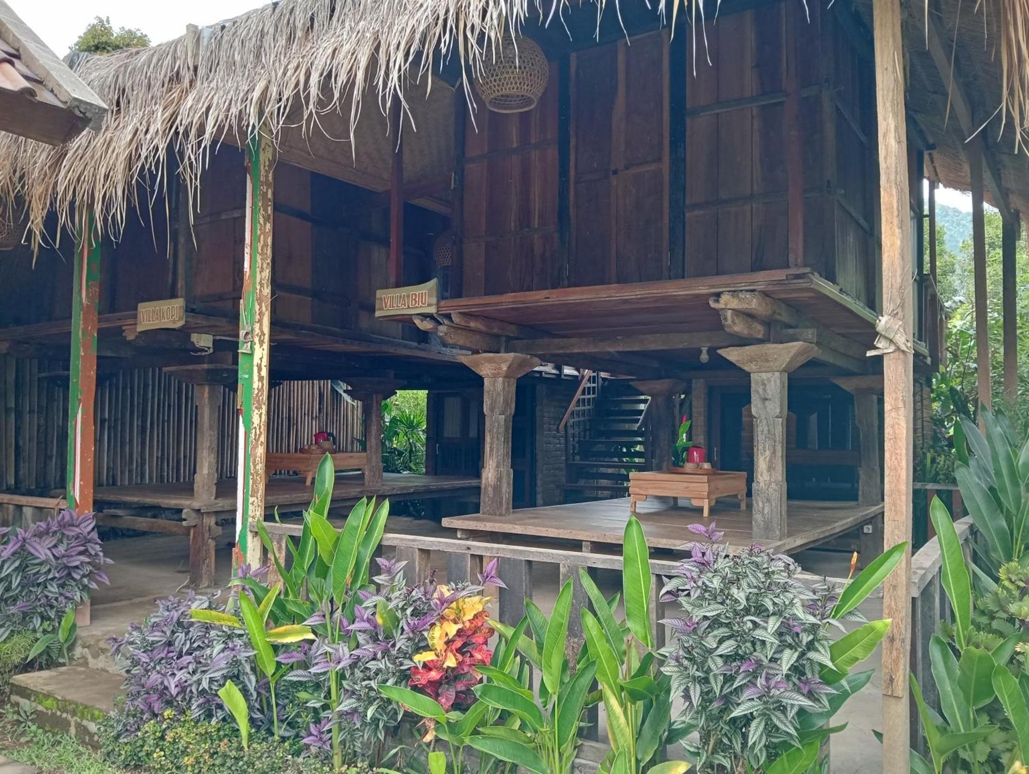 Sekumpul Bali Hidden Space Singaraja  Exterior photo